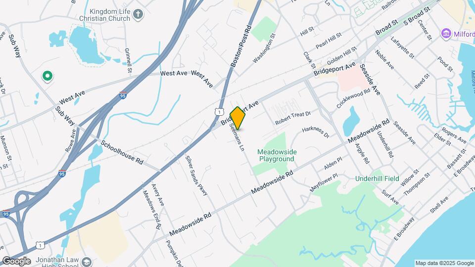 30 Seemans Ln Map and Location Details