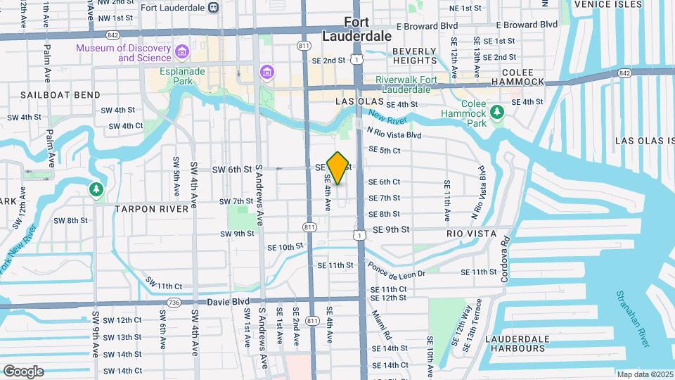 633 SE 5th Ave Map and Location Details