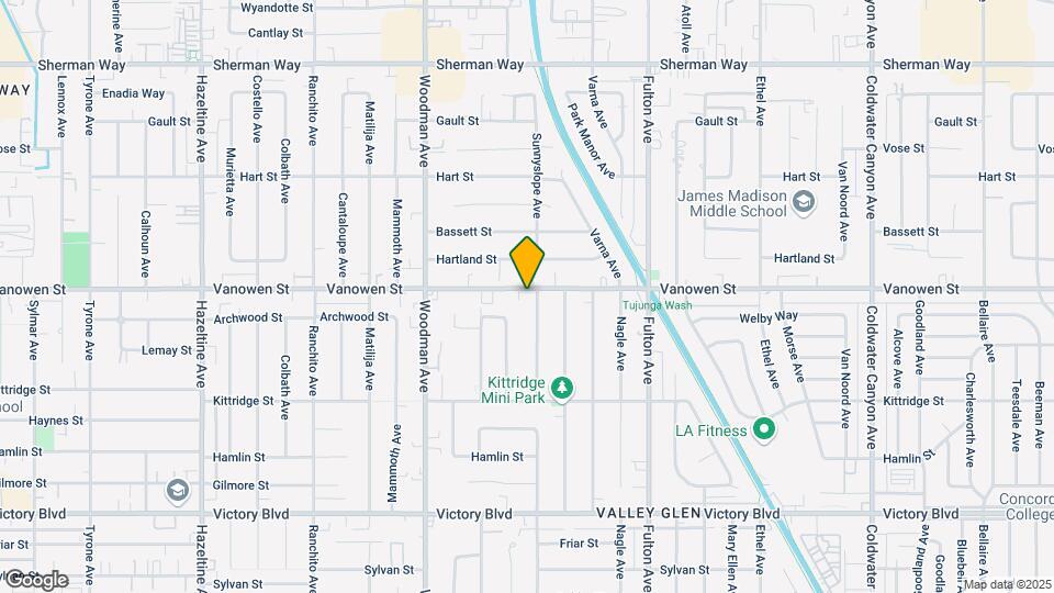 13524 Vanowen St Map and Location Details