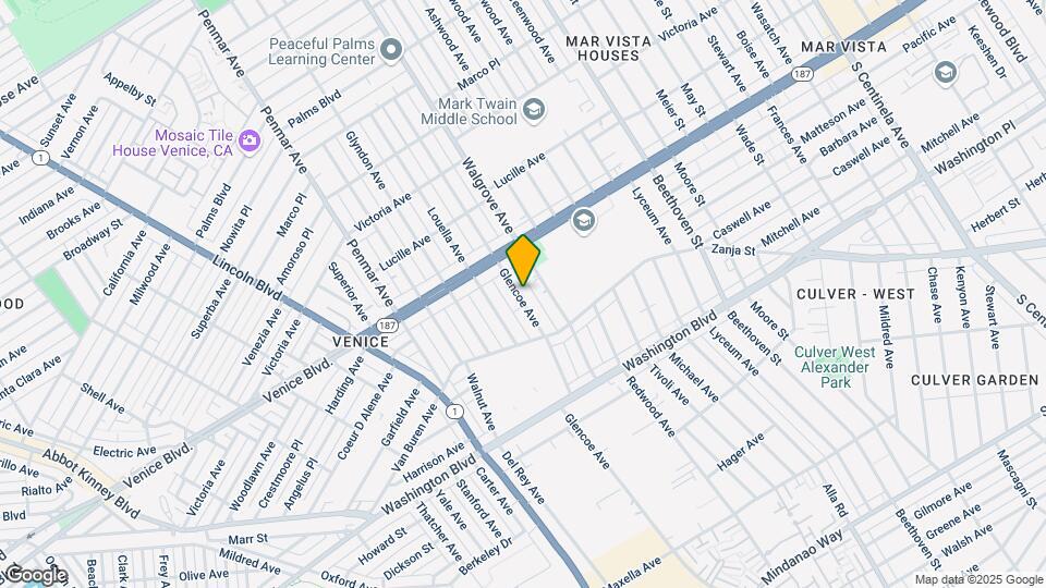 2450 Glencoe Ave Mapa y Detalles de la Ubicación