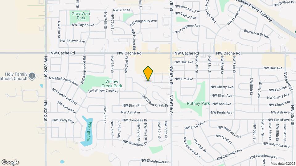 6904 NW Maple Dr Map and Location Details