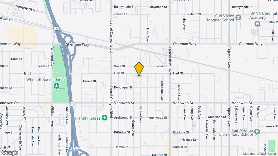 6941 Radford Ave Map and Location Details