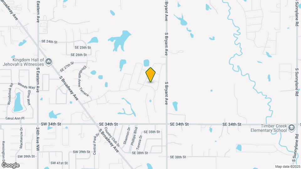 1013 SE 30th St Map and Location Details