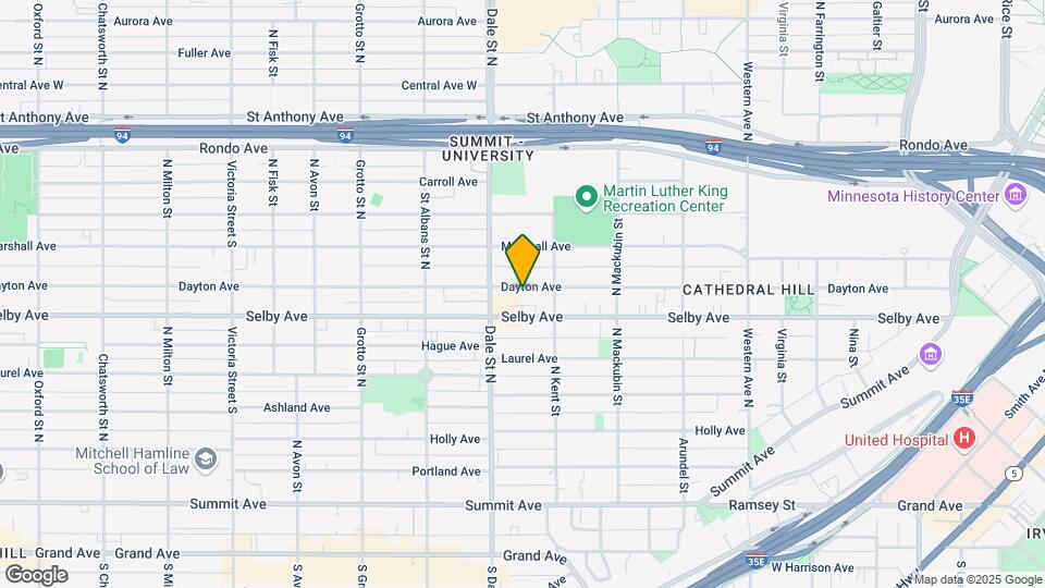 590 Dayton Ave Mapa y Detalles de la Ubicación