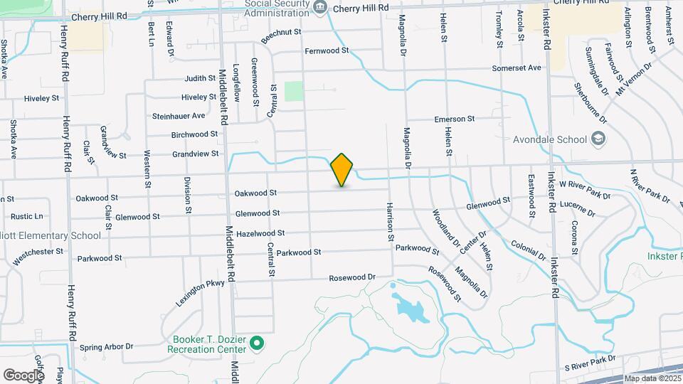 28600 Oakwood St Map and Location Details