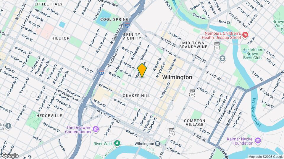 704 Washington St Map and Location Details