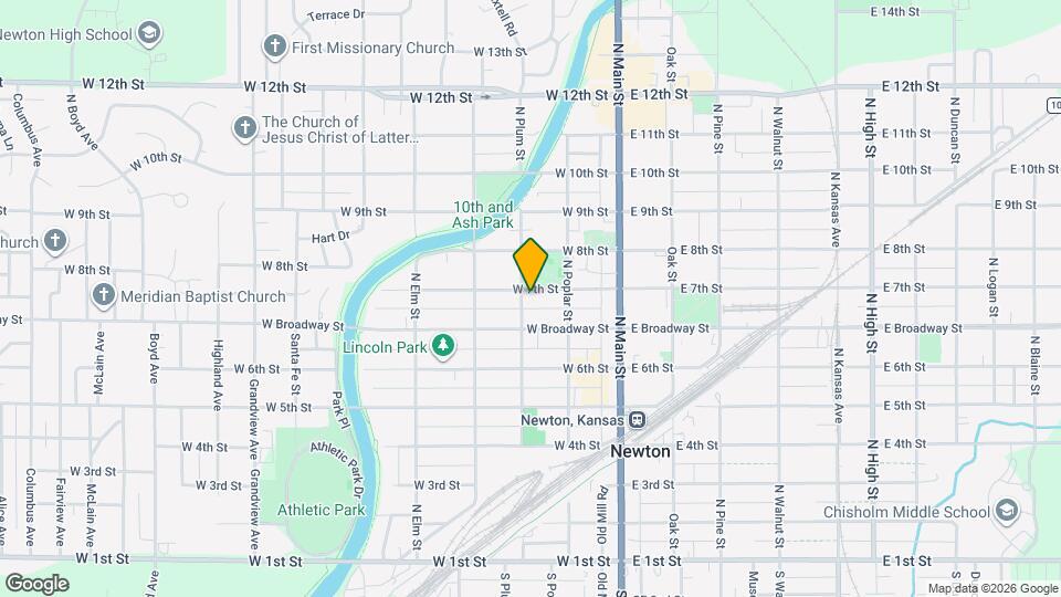 223 W 7th St Map and Location Details