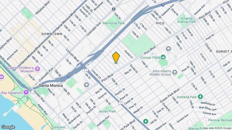 1913 11th St - TWO bedrooms AVAILABALE ! Map and Location Details