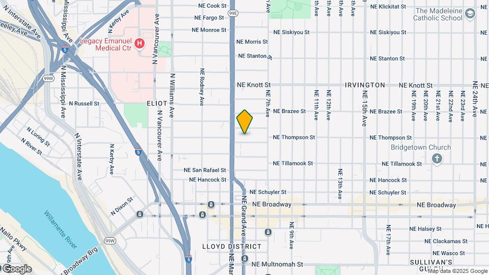 443 NE Thompson St Map and Location Details