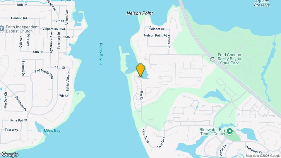 300 Yacht Club Dr-Unit -9 Map and Location Details
