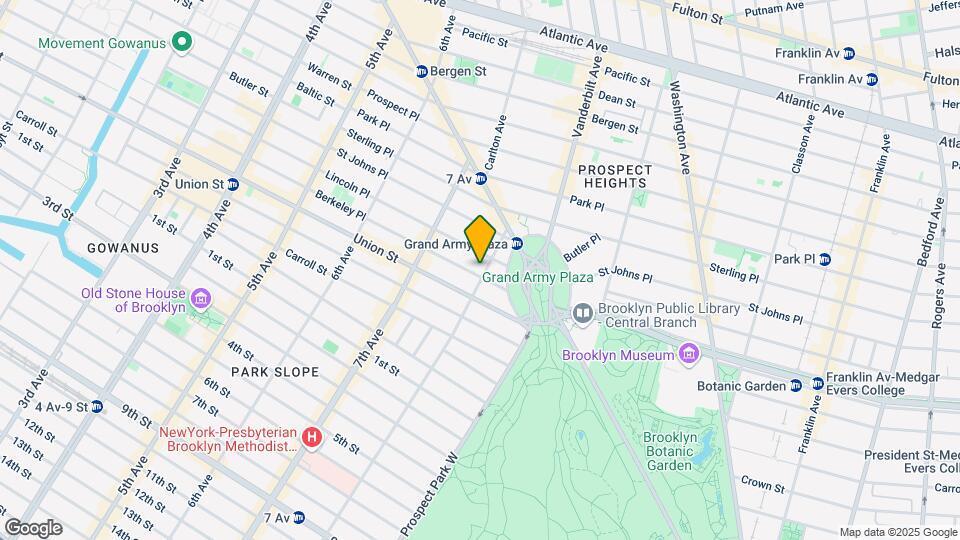 44 8th Ave Mapa y Detalles de la Ubicación