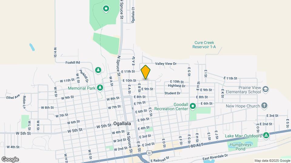 320 E 10th St Mapa y Detalles de la Ubicación