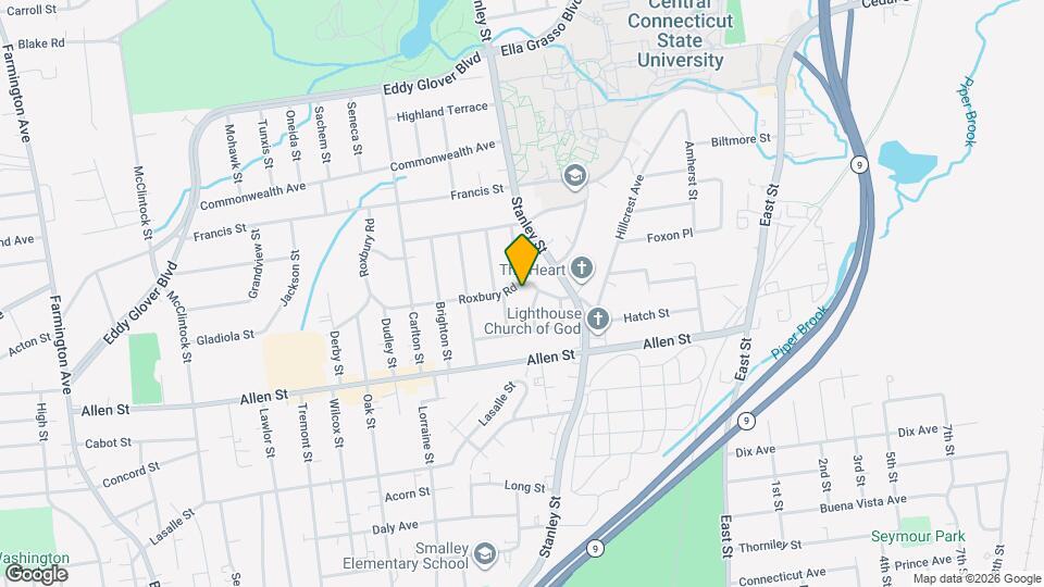 64 Roxbury Rd Map and Location Details