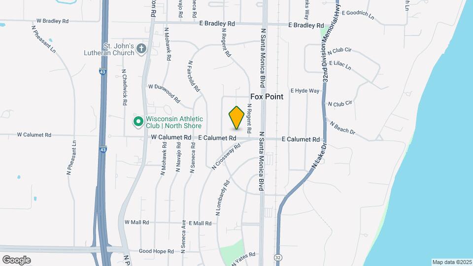 402 E Calumet Rd Map and Location Details