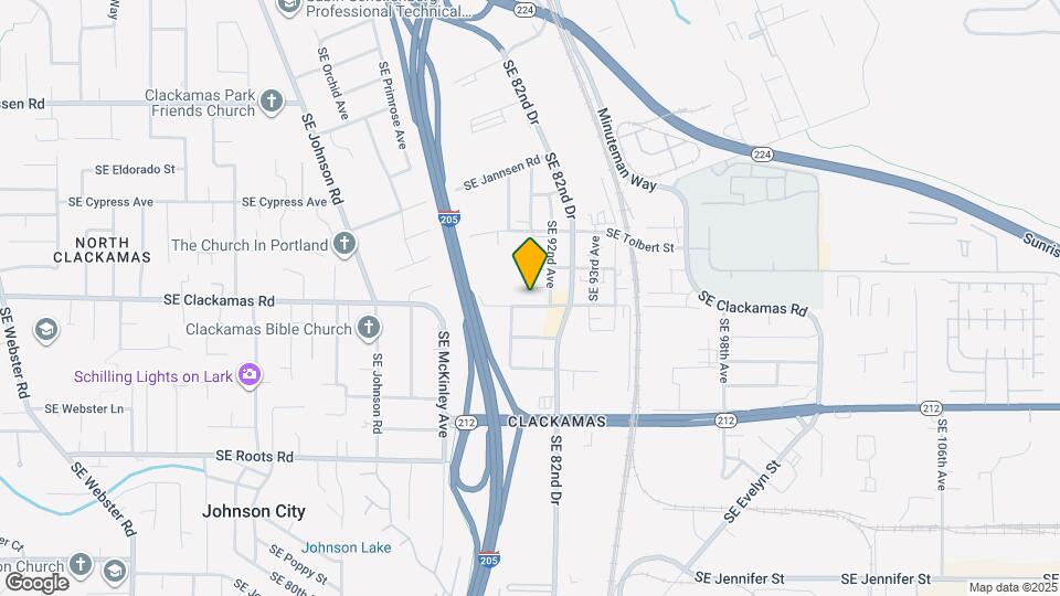 9135 SE Clackamas Rd Map and Location Details