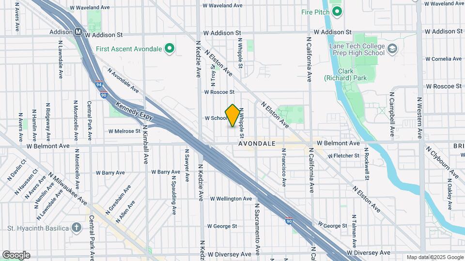 3227 N Albany Ave Map and Location Details