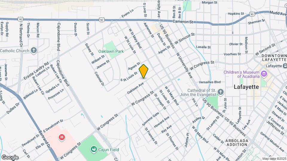 902 Oaklawn Ave Map and Location Details