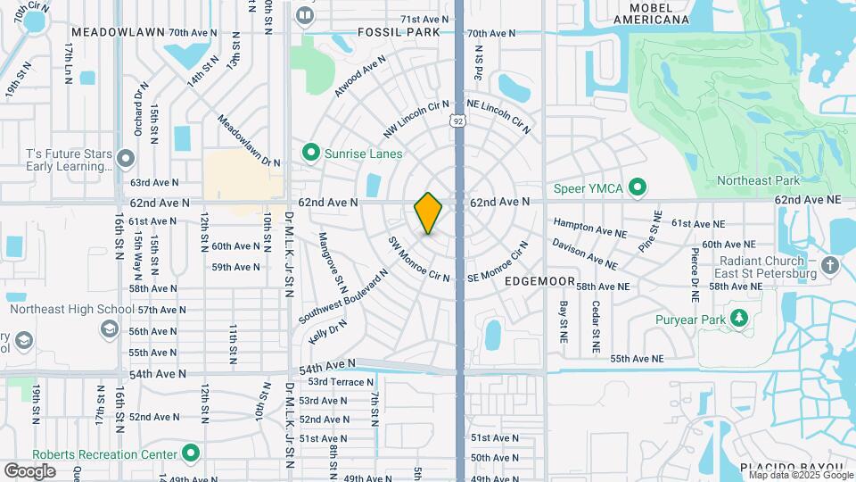 137 SW Madison Cir N Map and Location Details