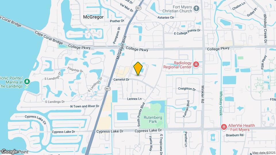 9285 Lake Park Dr Map and Location Details