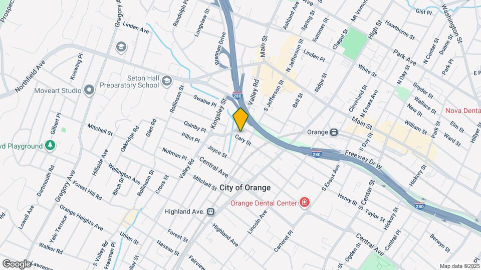 555 Cary St Mapa y Detalles de la Ubicación
