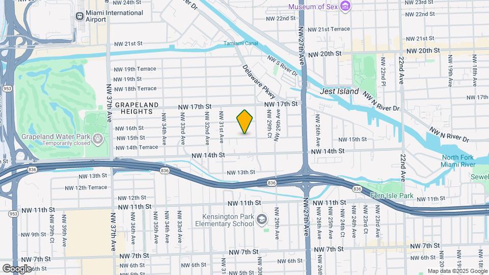 3033-3033 NW 15th St Map and Location Details