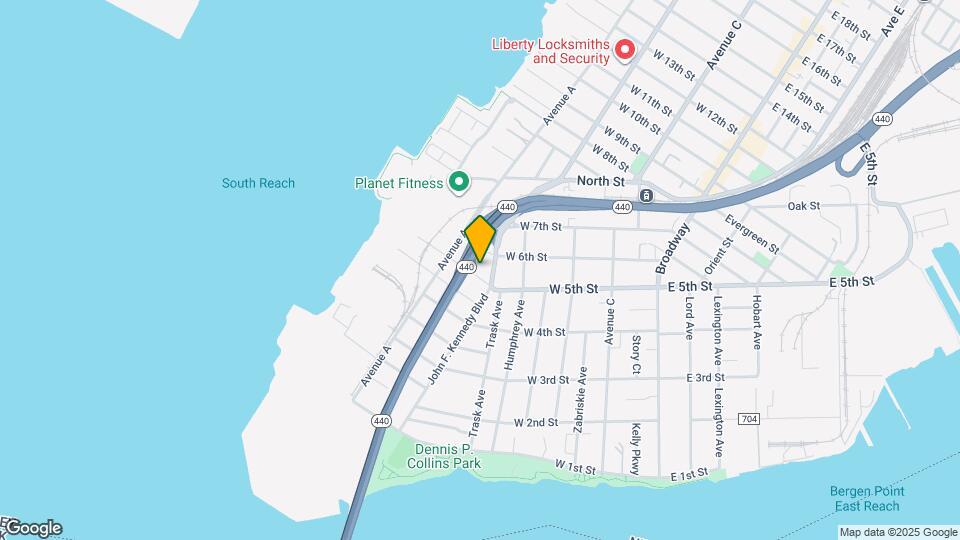 133 W 5th St-Unit -1 Map and Location Details