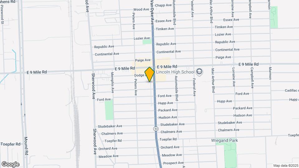 7592 Maxwell Ave Map and Location Details