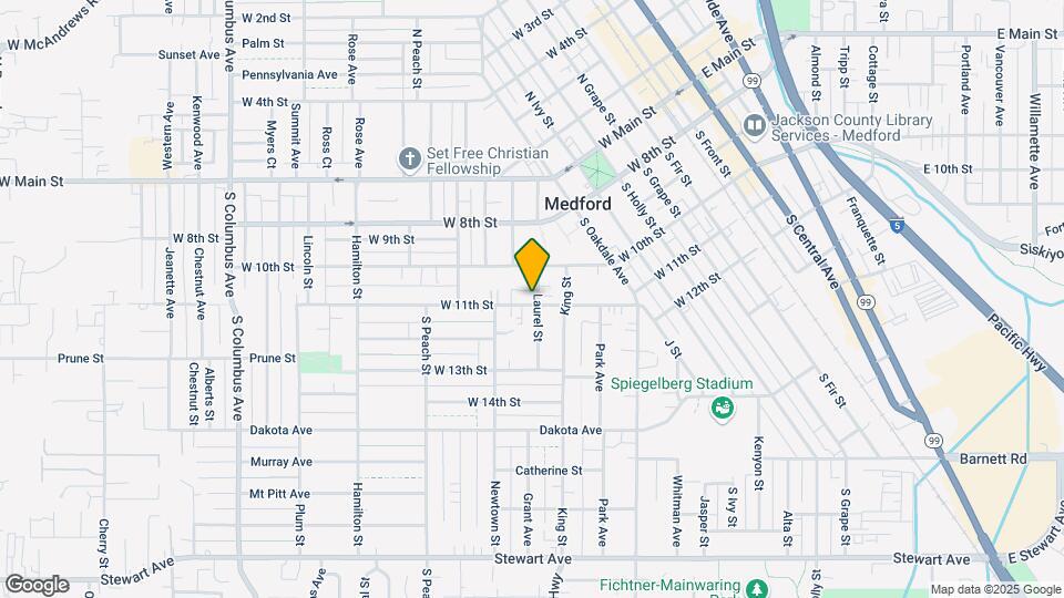 230 Laurel St Map and Location Details