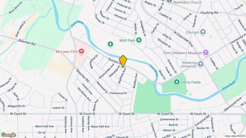 316 Sheffield Ave Map and Location Details