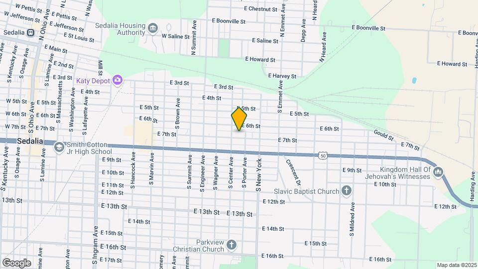 1415 E 7th St Map and Location Details