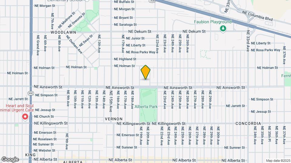 1934 NE Cramer St Map and Location Details