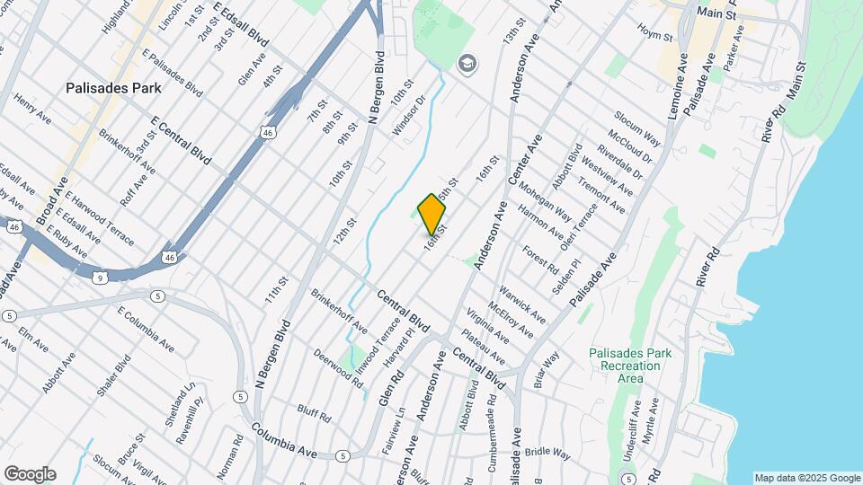 461 16th St Map and Location Details