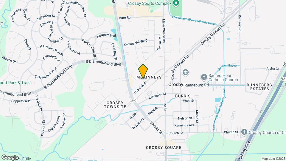 215 Live Oak St Map and Location Details