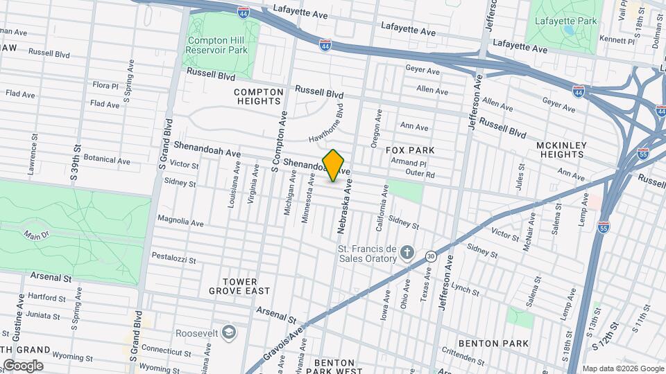 2925 Victor St, Unit 2925 1st Floor Map and Location Details