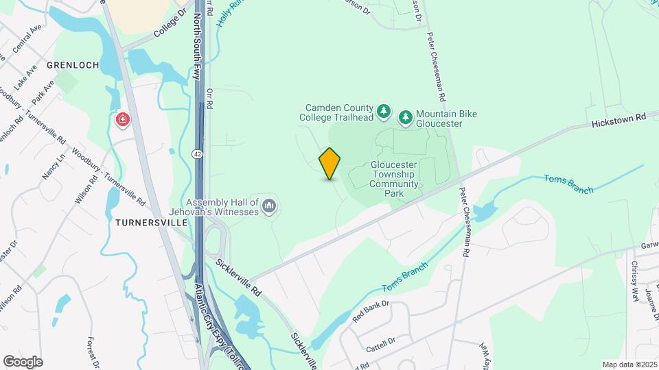 548 Loch Lomond Dr Map and Location Details