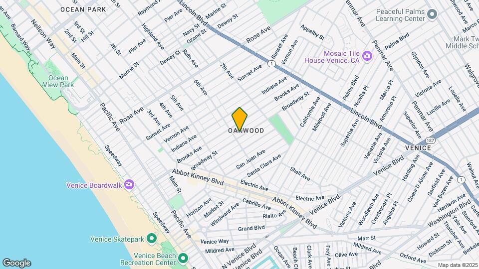 613 Broadway St, Unit B Map and Location Details