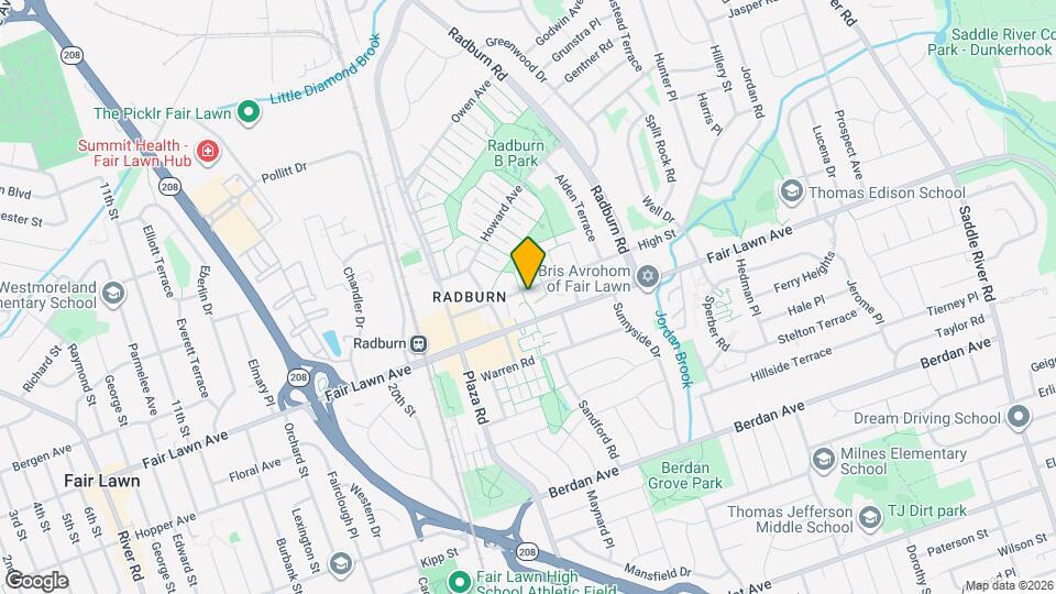 26-02 High St, Unit F Mapa y Detalles de la Ubicación