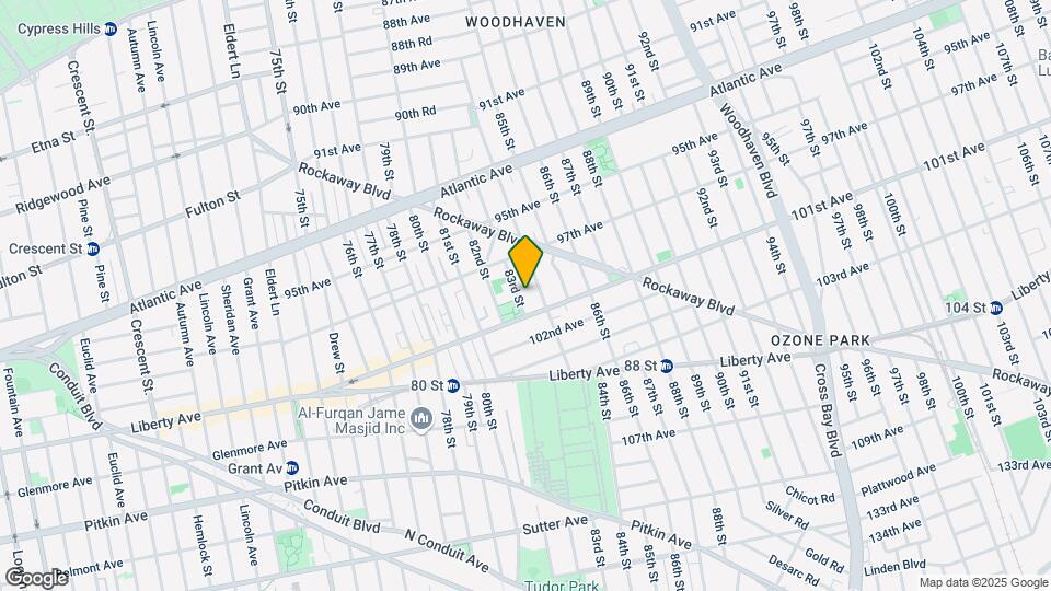 97-39 83rd St Mapa y Detalles de la Ubicación