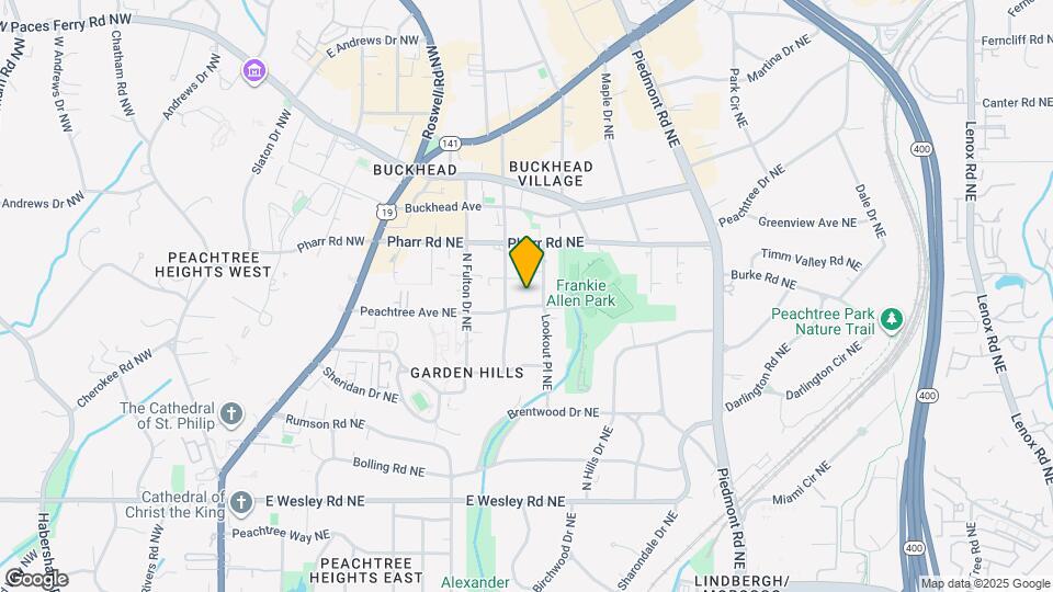 372 Peachtree Ave NE Map and Location Details