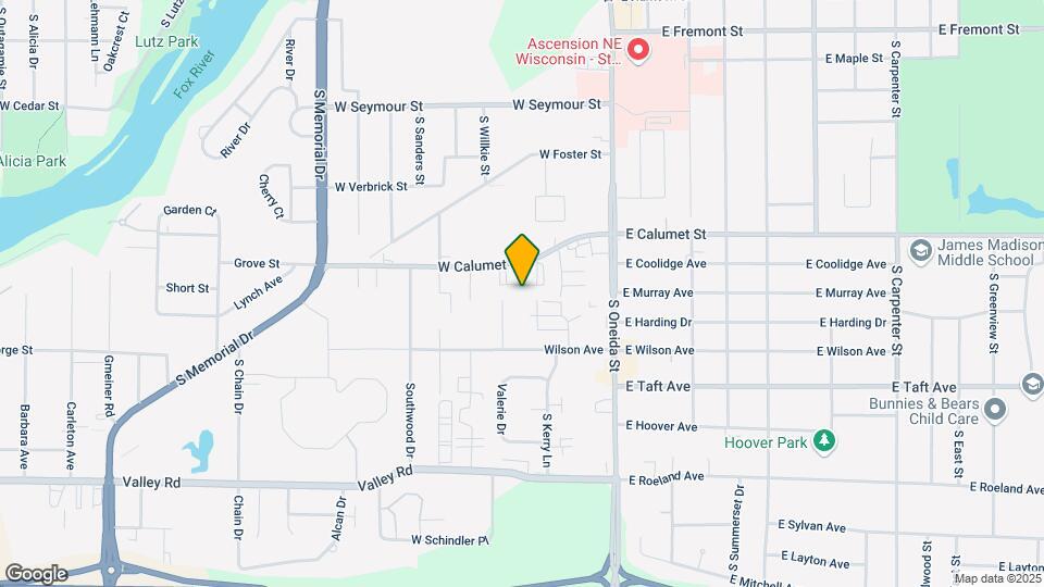 215 W Calumet St Map and Location Details