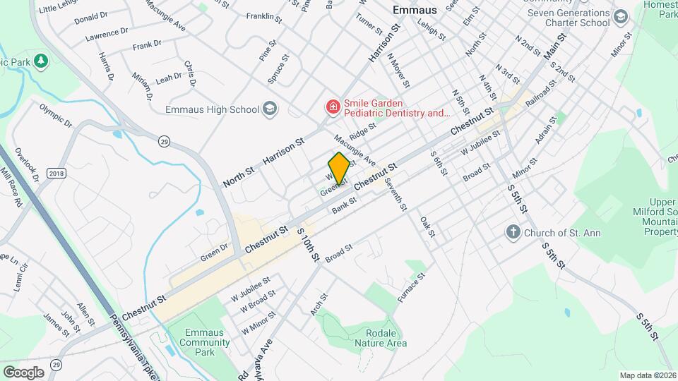 819 Chestnut St Map and Location Details