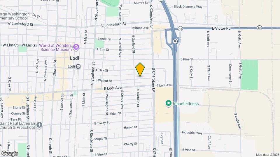 515 E Walnut St Map and Location Details