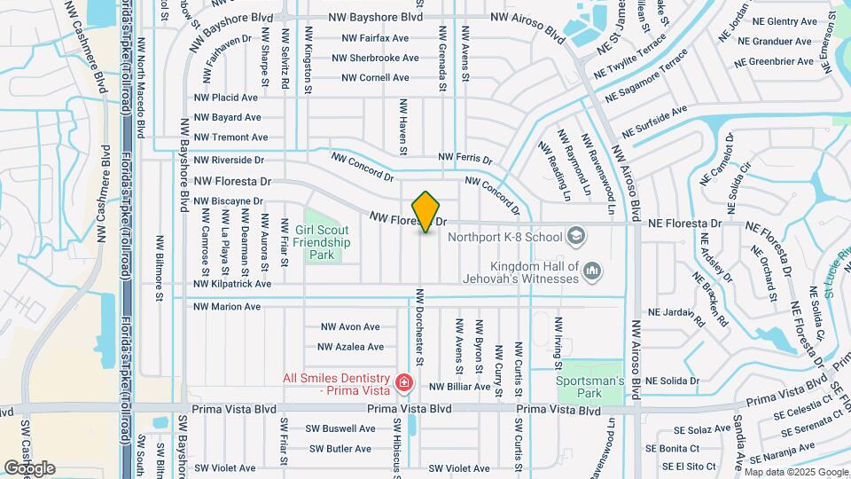 385 NW Dorchester St Map and Location Details
