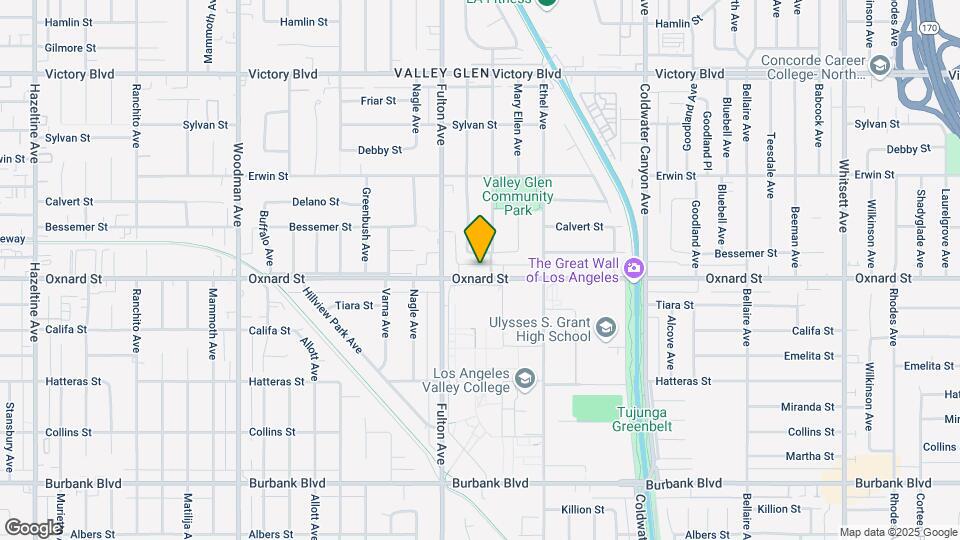 13217-13223 Oxnard St Map and Location Details