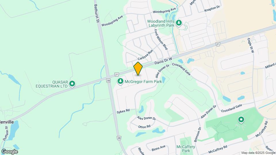 590 Sweetwater Cres Map and Location Details