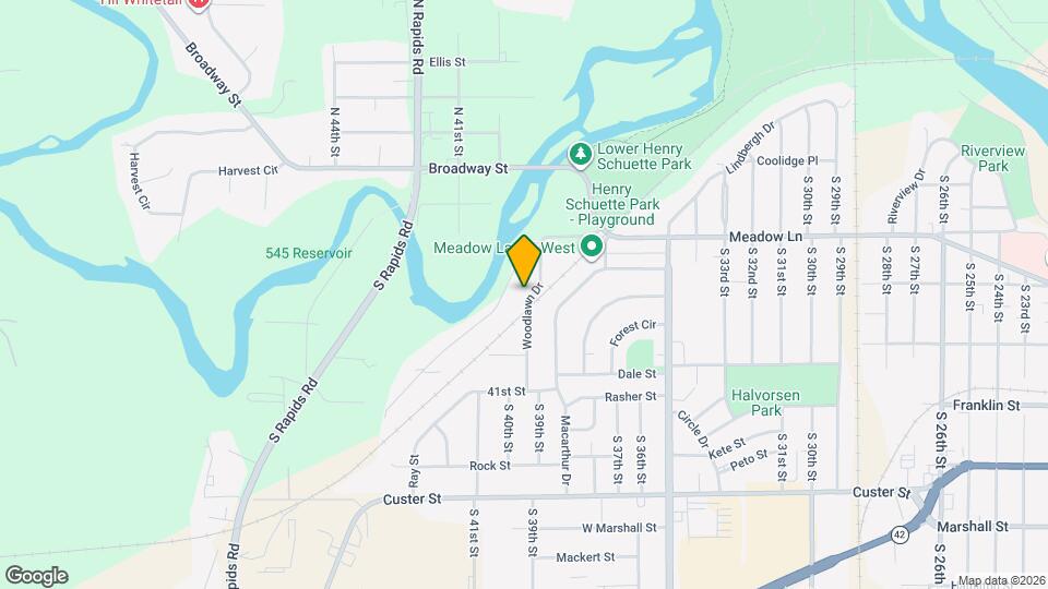 646 Woodlawn Dr Map and Location Details