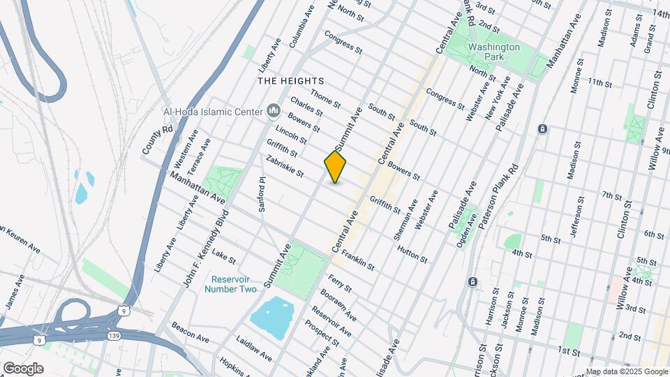 38 Zabriskie St Mapa y Detalles de la Ubicación