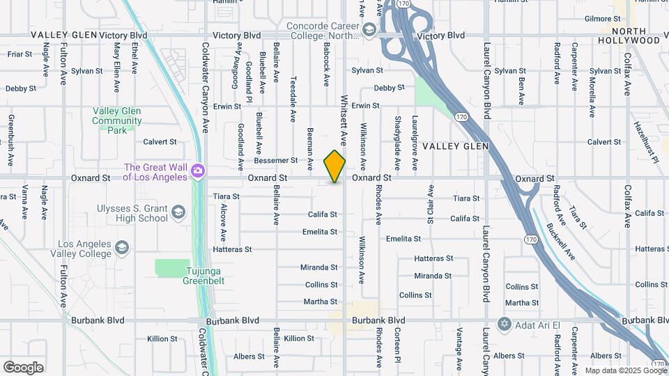 5949 Whitsett Ave Map and Location Details