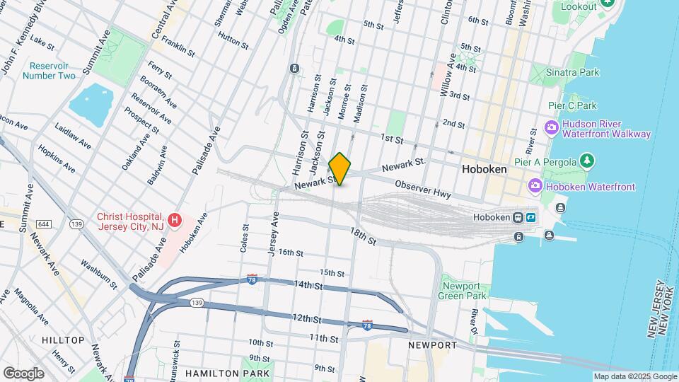 700 Grove St Map and Location Details