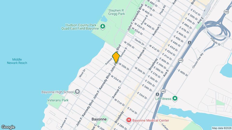 880 Kennedy Blvd Map and Location Details